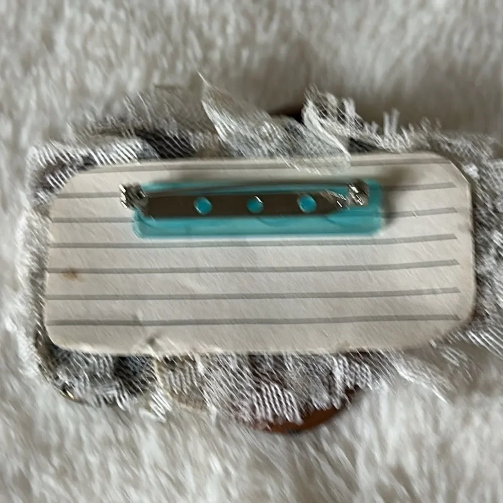 Vintage Button Brooch!